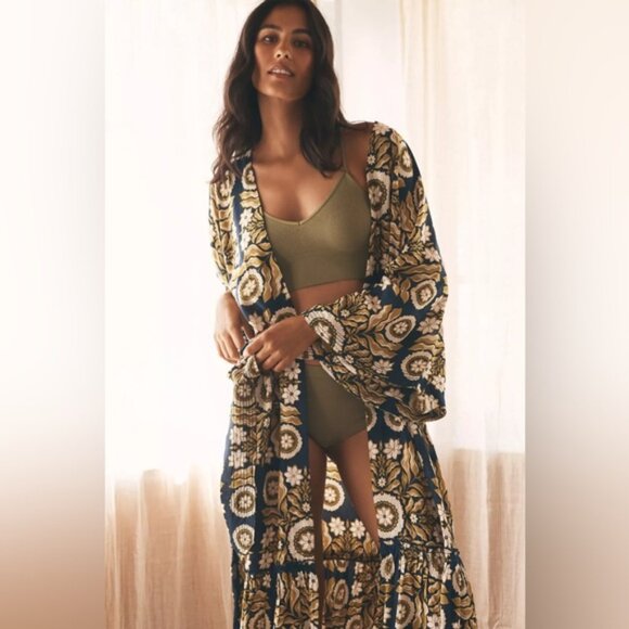 Anthropologie Kenzie parrot printed robe size M/L - Picture 2 of 11